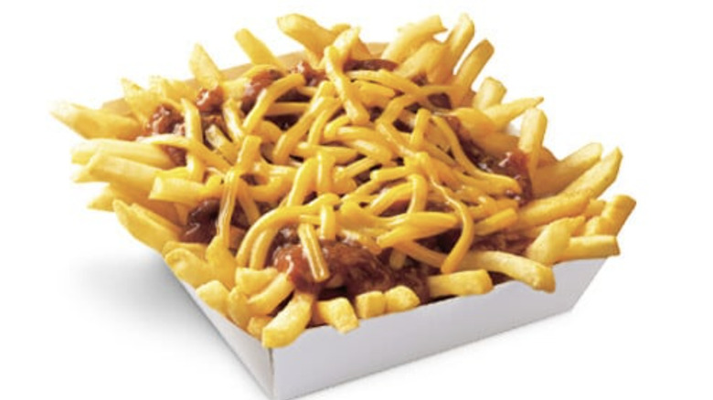 french fries with melted cheese and chili