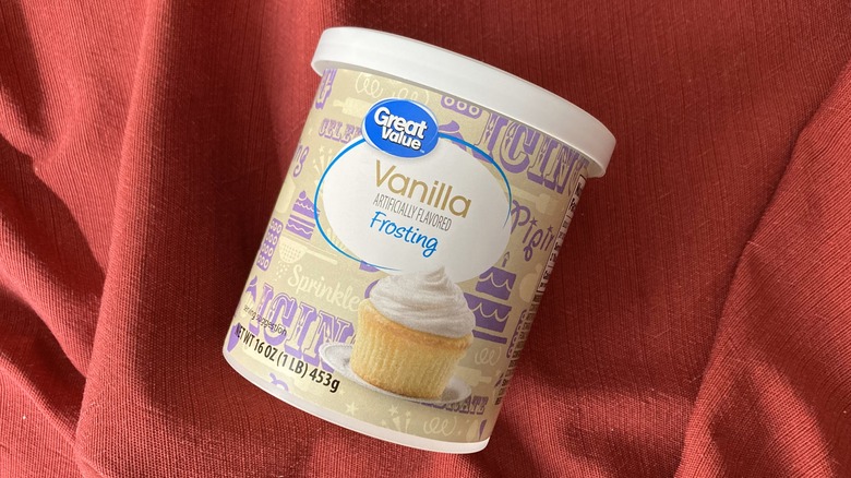 vanilla frosting from Walmart