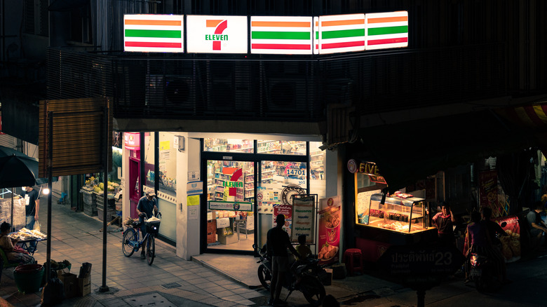 Photo of 7-Eleven