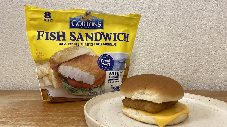 Gorton's fish fillets with sandwich