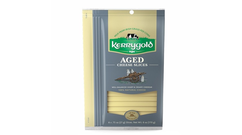 Kerrygold Aged Cheddar sliced cheese