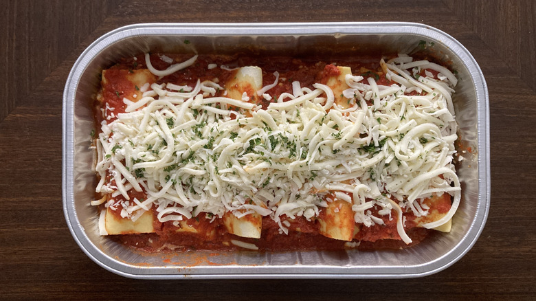 Pan of Sam's Club manicotti