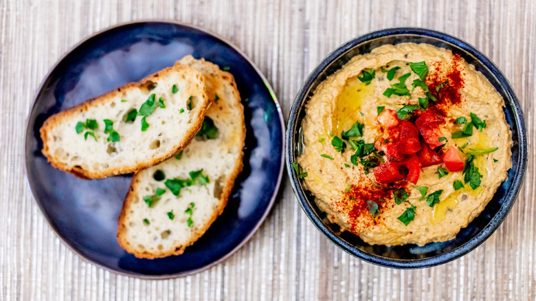 Baba Ganoush and bread