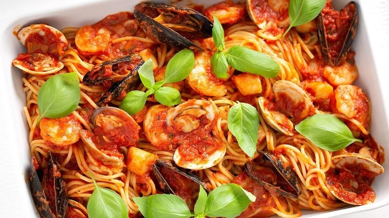 pan of frutti di mare