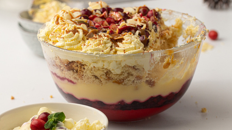 trifle with cranberries and nuts