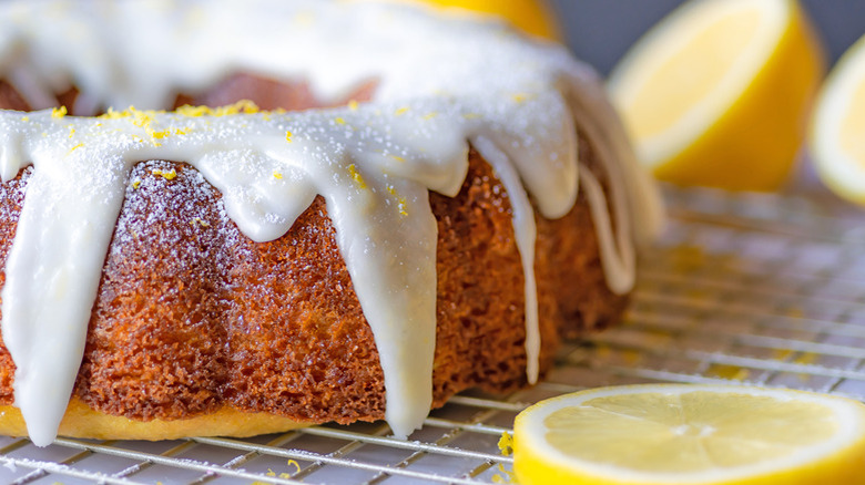 glazed bundt cake with lemons