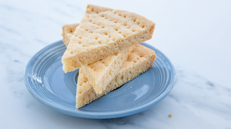 shortbread cookies on plate