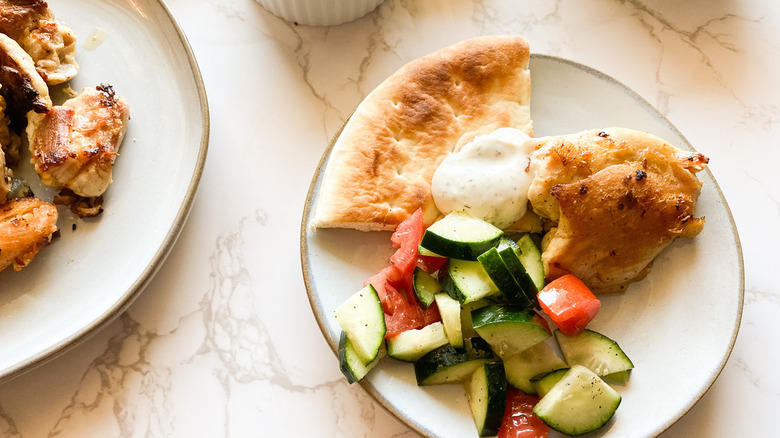 chicken and vegetables with pita
