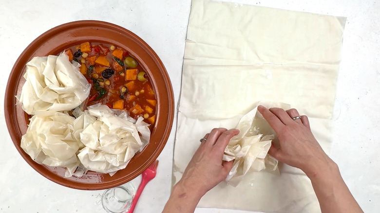 scrunching phyllo sheets