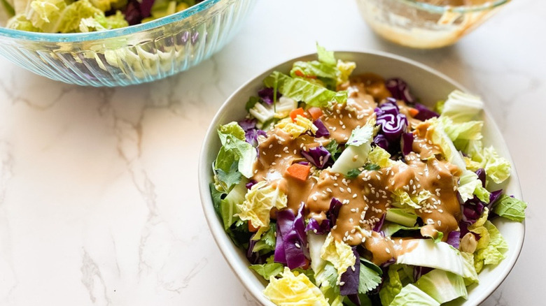 cabbage salad with dressing