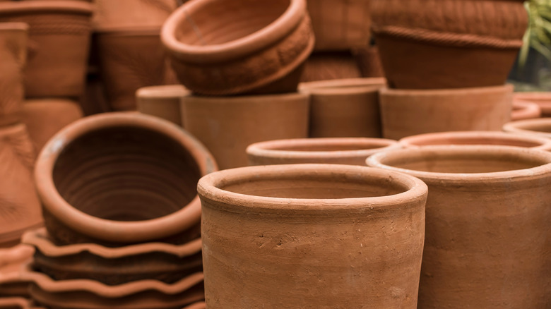 terra cotta pots