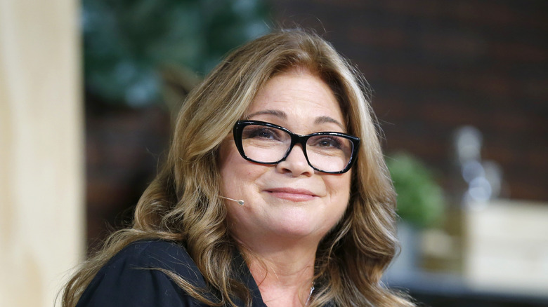 valerie bertinelli smirking glasses