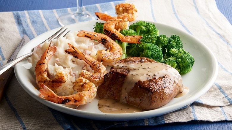 Shrimp and steak, Joe's Crab Shack