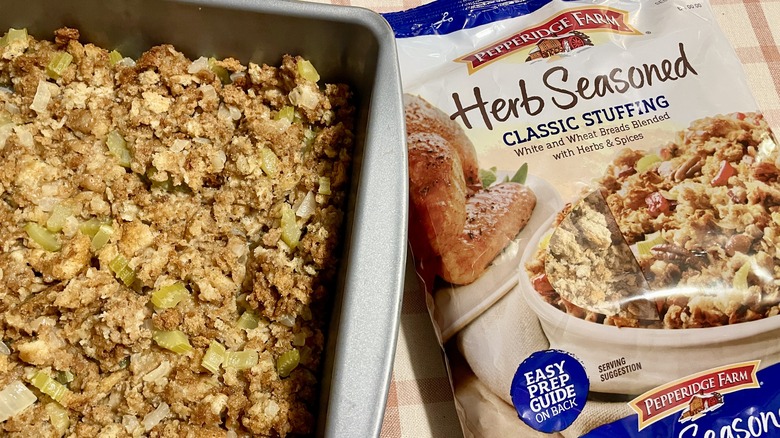 A pan of cooked Pepperidge Farm Herb Seasoned Classic Stuffing