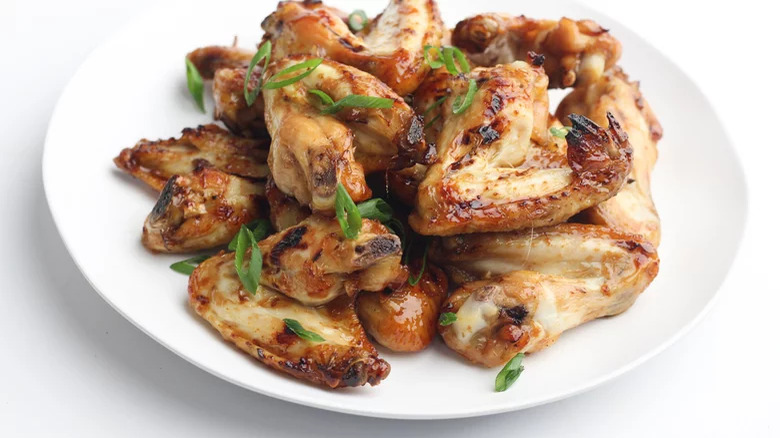 chicken wings with green onions