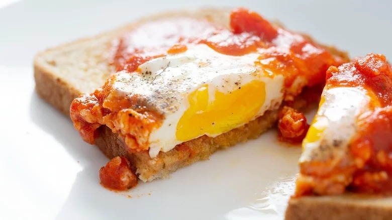 shakshuka on toast