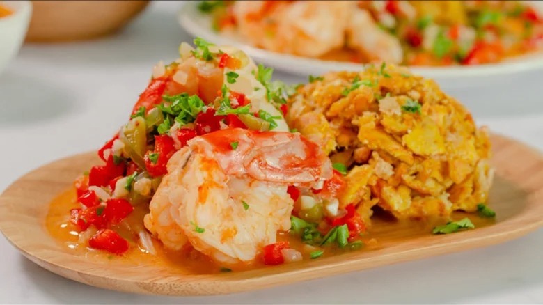 plate of colossal shrimp mofongo