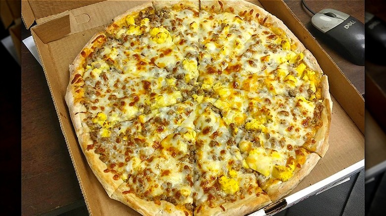 breakfast pizza from Casey's