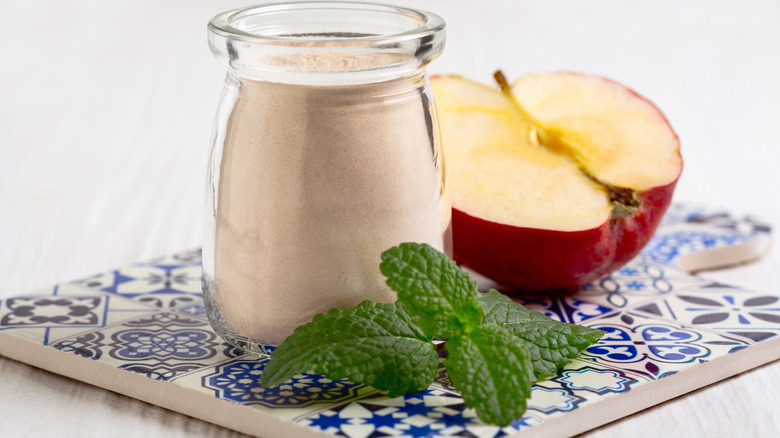 apple with jar of pectin