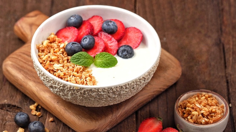 bowl of yogurt, granola, and fruit