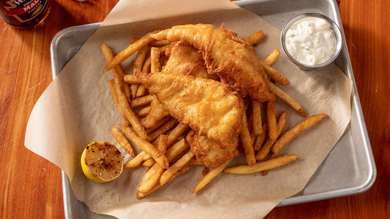 fish and chips metal tray