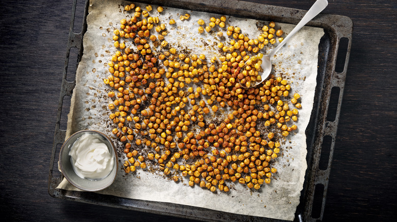 roasted chickpeas