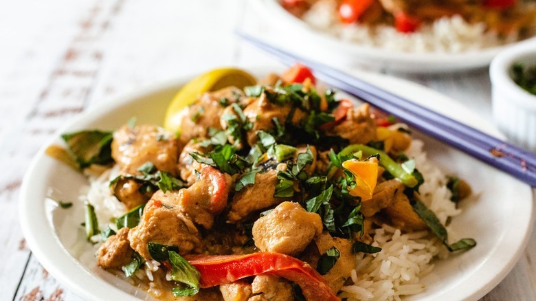 chicken and vegetables with rice