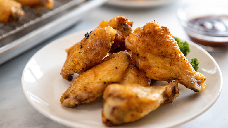 plate of baked chicken wings