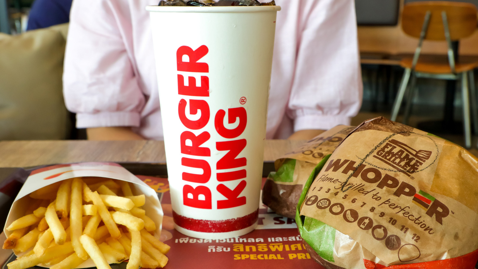 a-burger-king-worker-s-overflowing-fryer-video-has-tiktok-divided