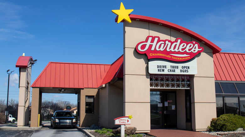 Hardee's restaurant exterior