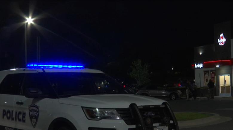 police car at arby's