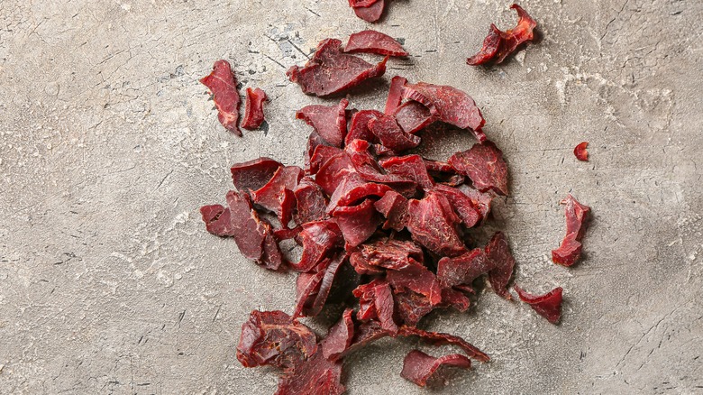 Ready-to-eat beef jerky bits