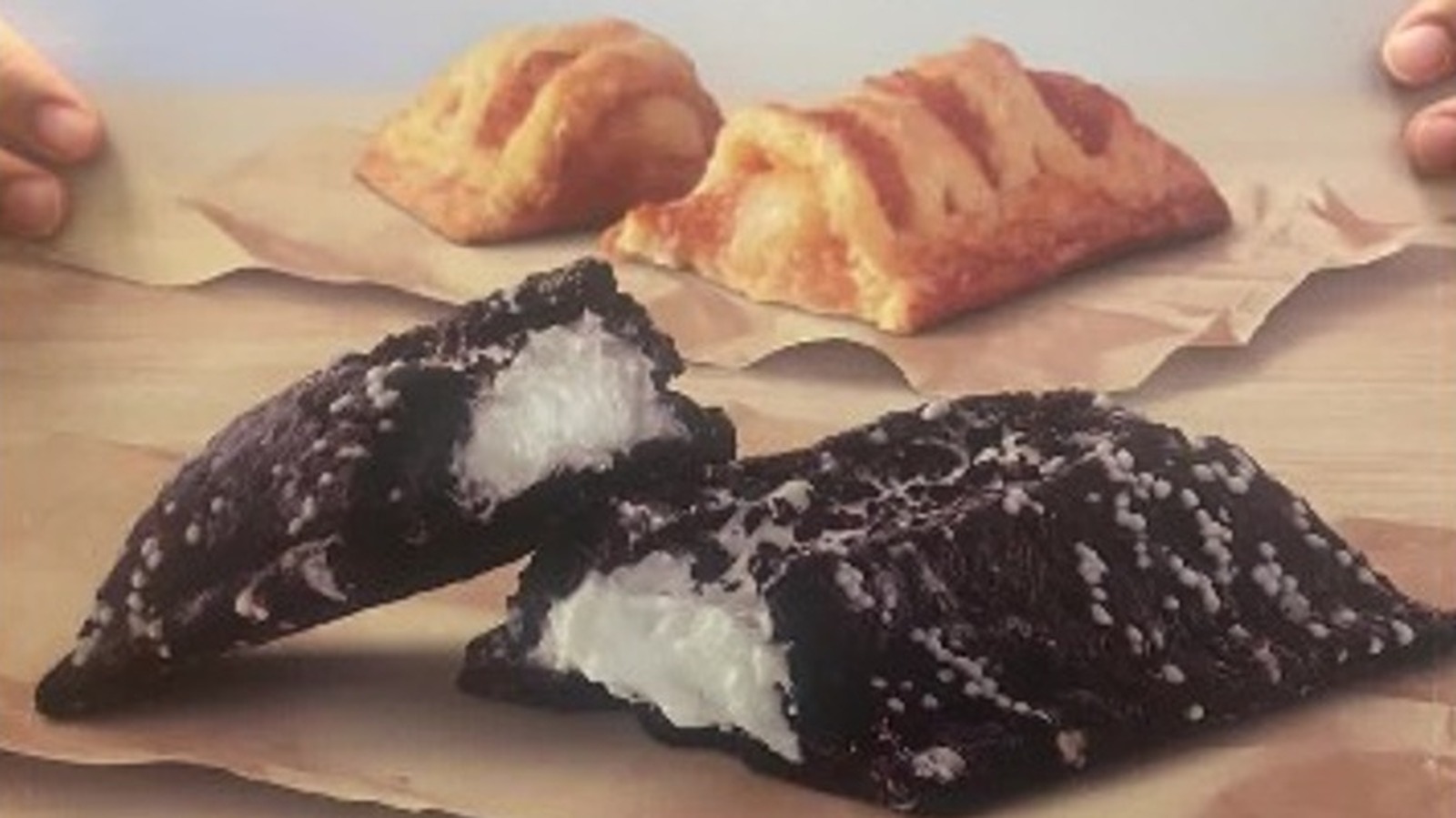 A New Mcdonalds Cookies And Creme Flavored Pie Was Spotted 