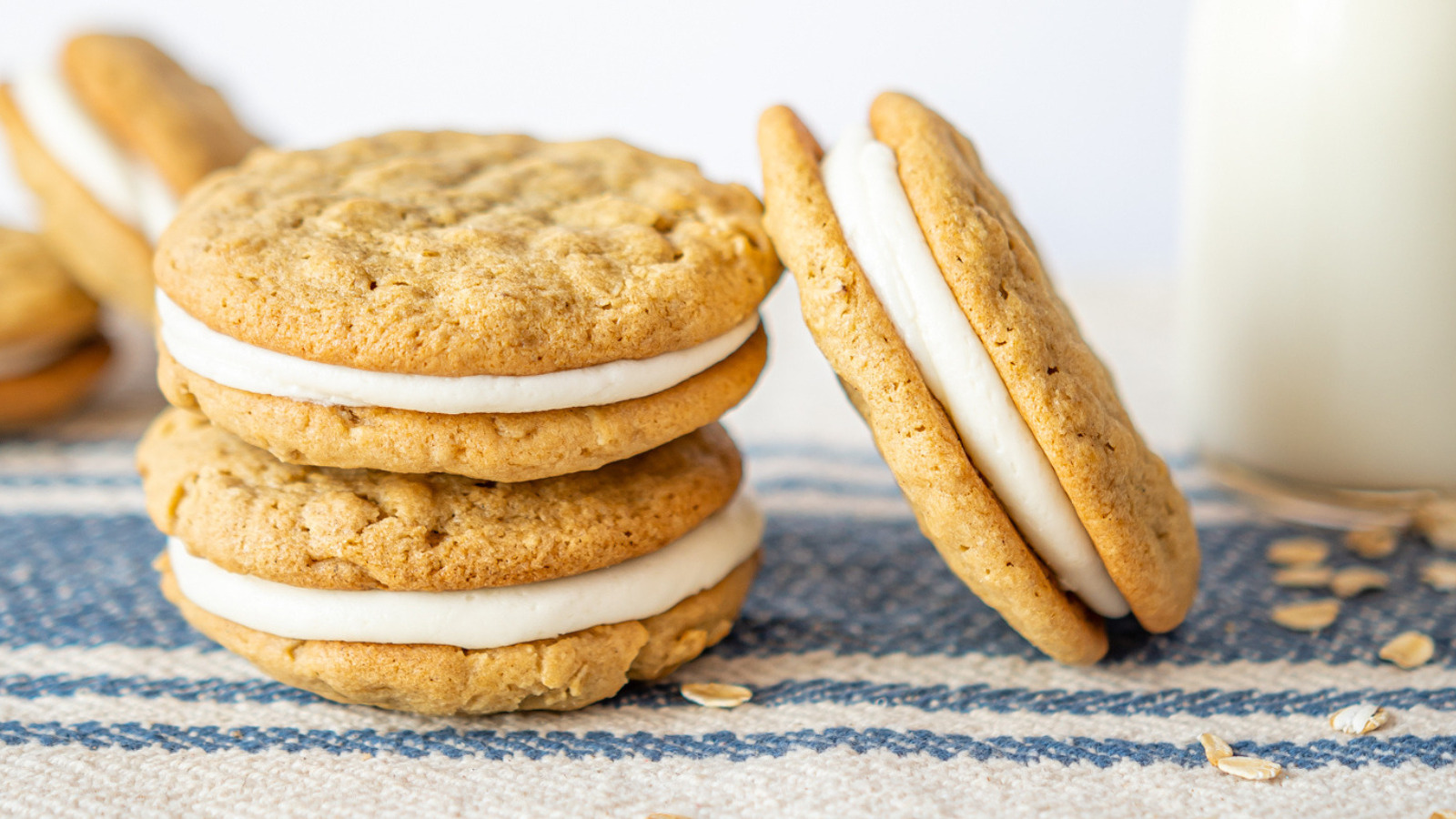 A Piping Bag Is Your Best Friend When Making Copycat Little Debbie ...