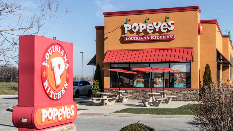 Popeyes location in Greenfield