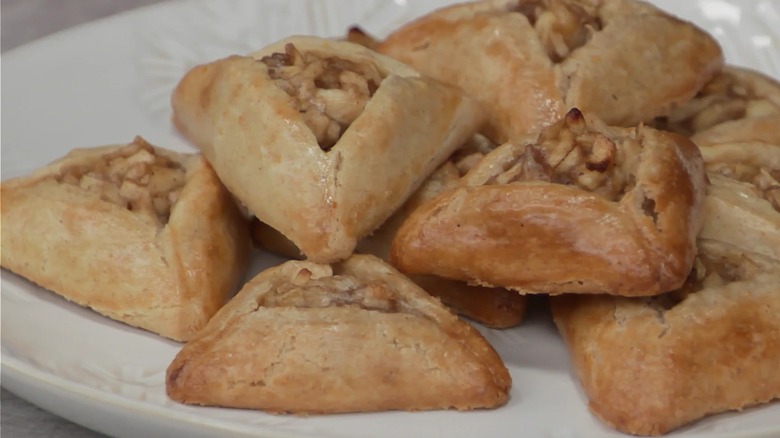 Apple Pie Hamantaschen