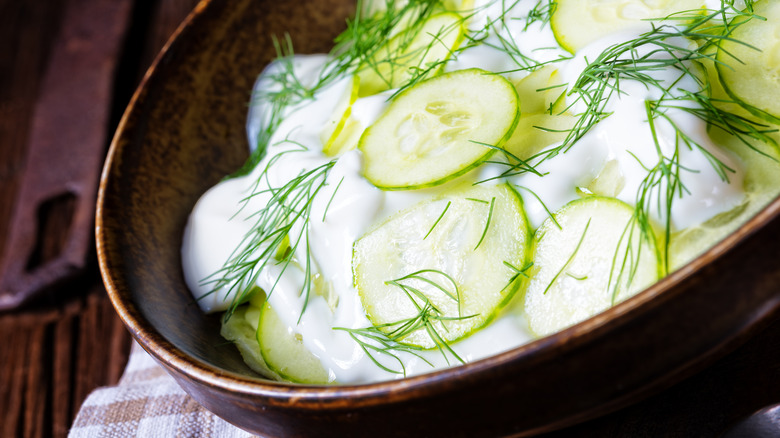 creamy cucumber salad 