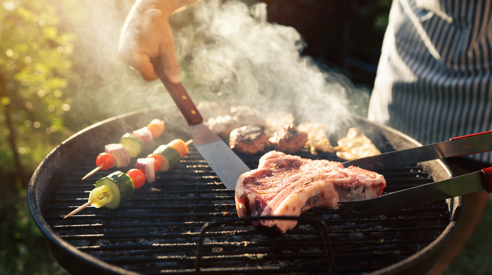 Add More Surface Area To Your Grill With This Nifty Can Trick