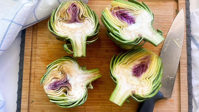 artichokes cut in half 