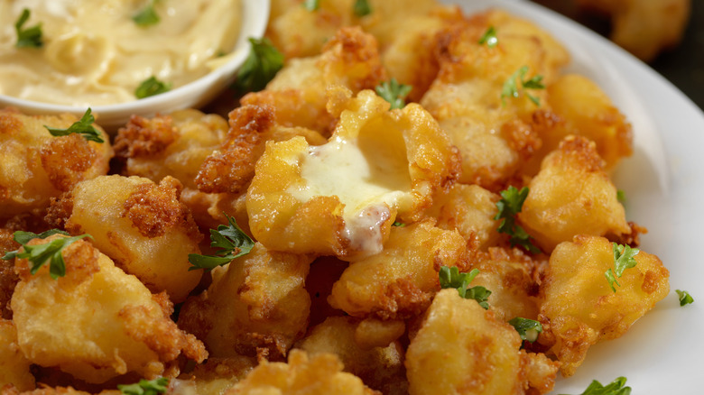 Plate of fried cheese curds