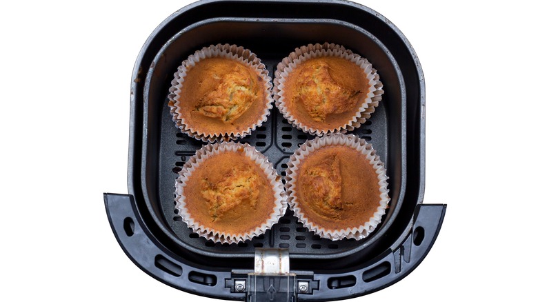 Cupcakes in air fryer