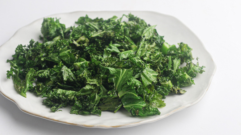 plate of kale chips