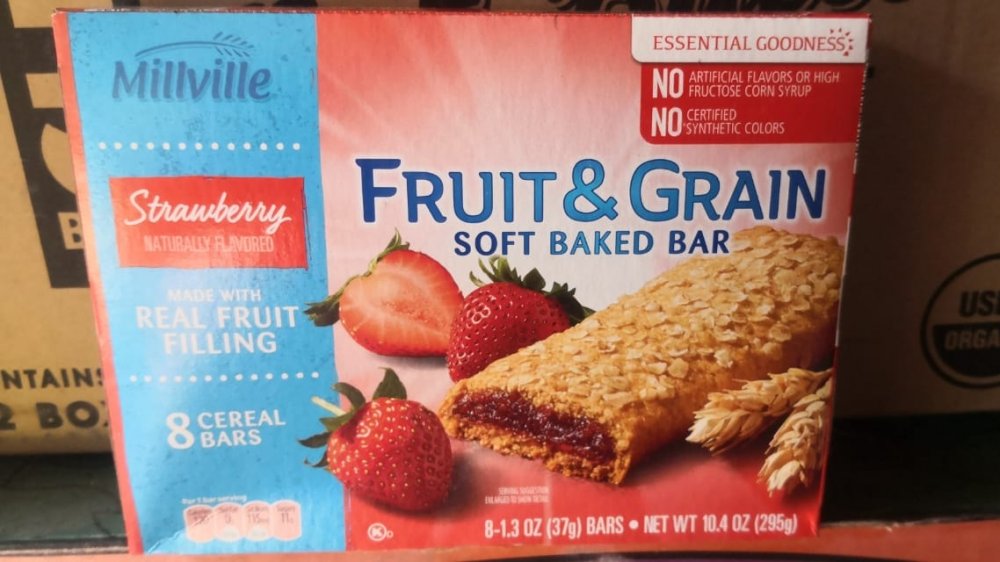 aldi fruit & grain cereal bar better than name brand