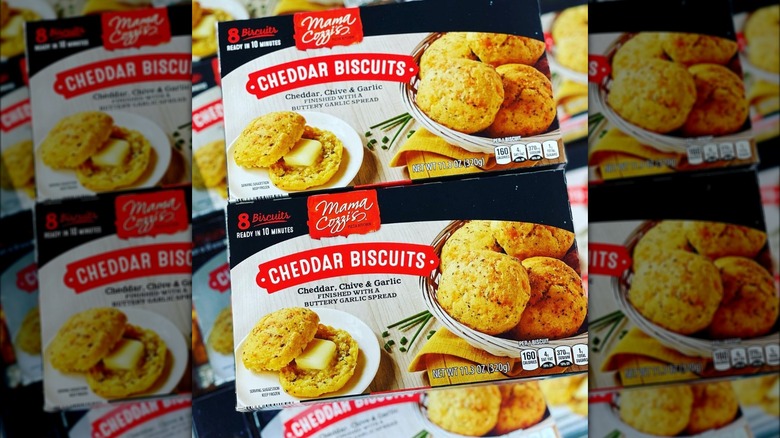 Aldi cheddar biscuit packaging