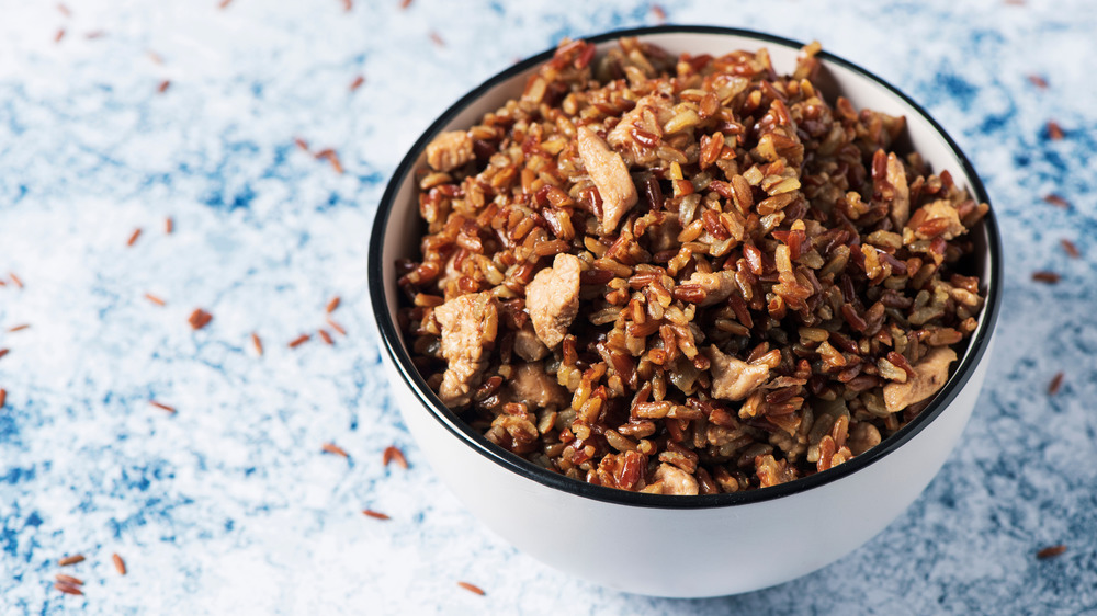 Chicken teriyaki in ceramic bowl