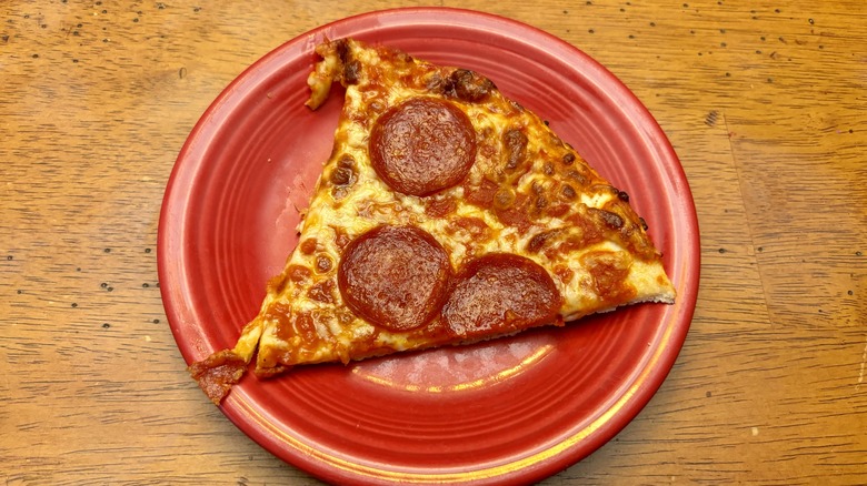 slice of pepperoni pizza