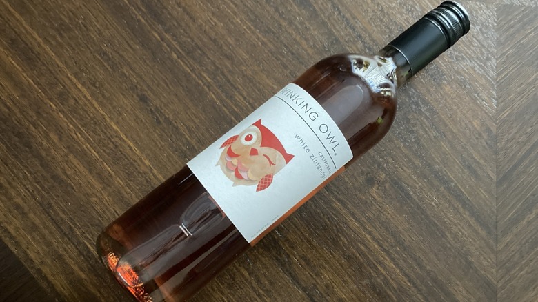 Bottle of Winking Owl White Zinfandel