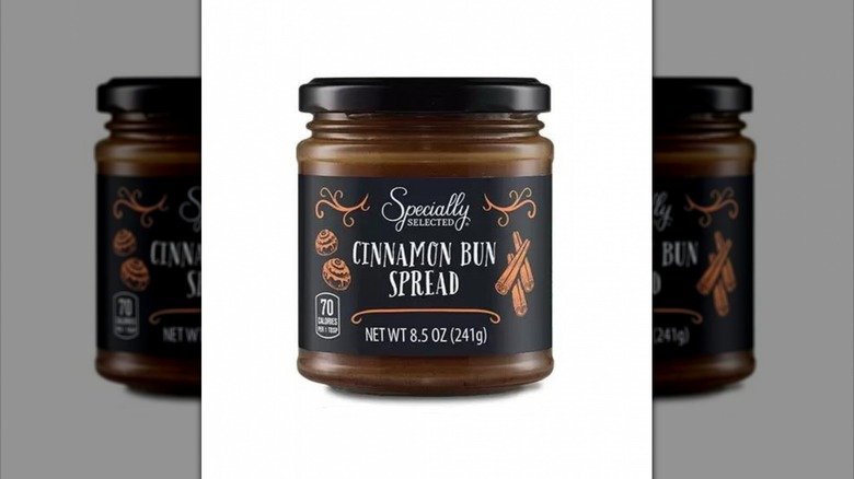 Aldi Specially Selected Cinnamon Bun Spread