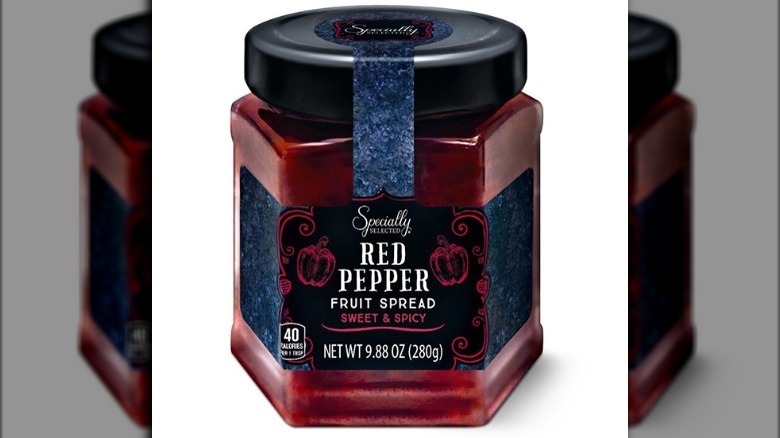 red pepper fruit spread