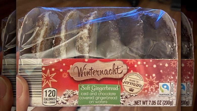 A package of Aldi's Winternacht gingerbread cookies